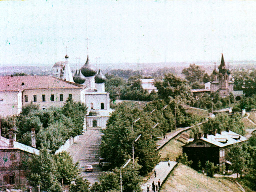 Кадр 6 диафильма «Ярославль»