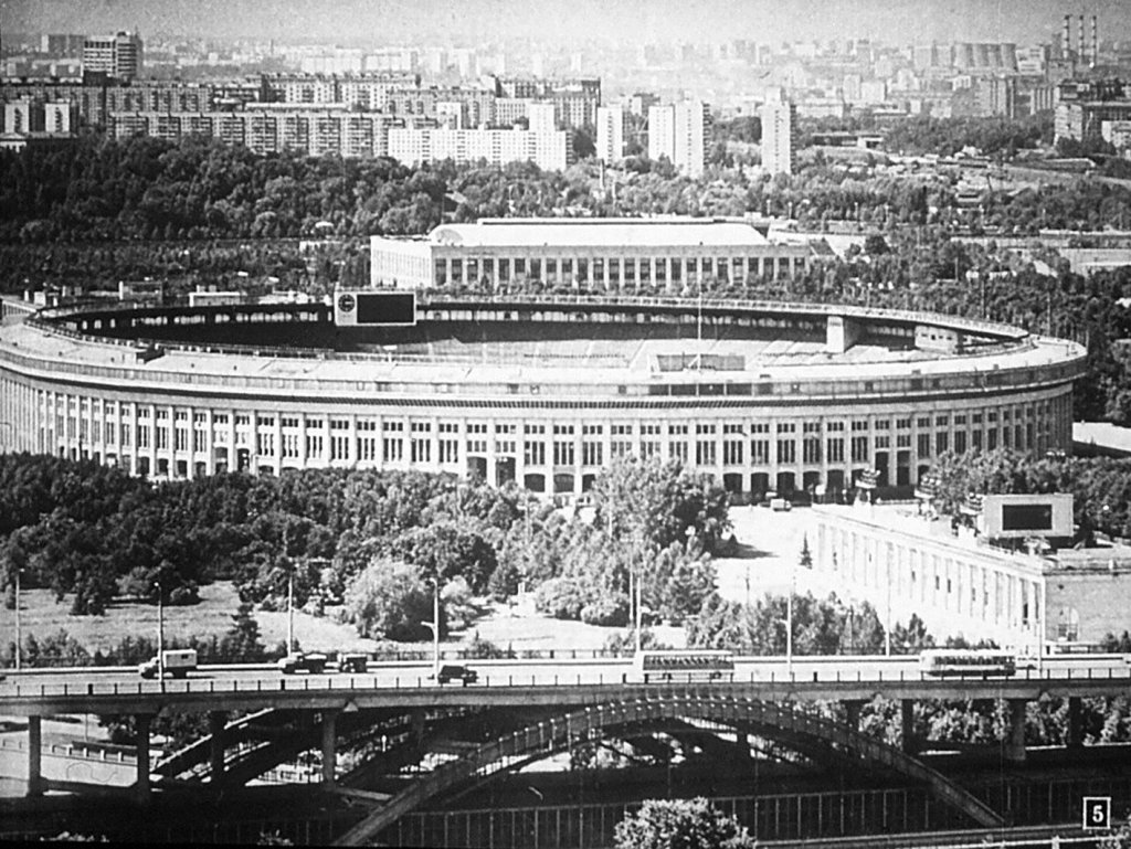 Кадр 5 диафильма «Москва будущего»